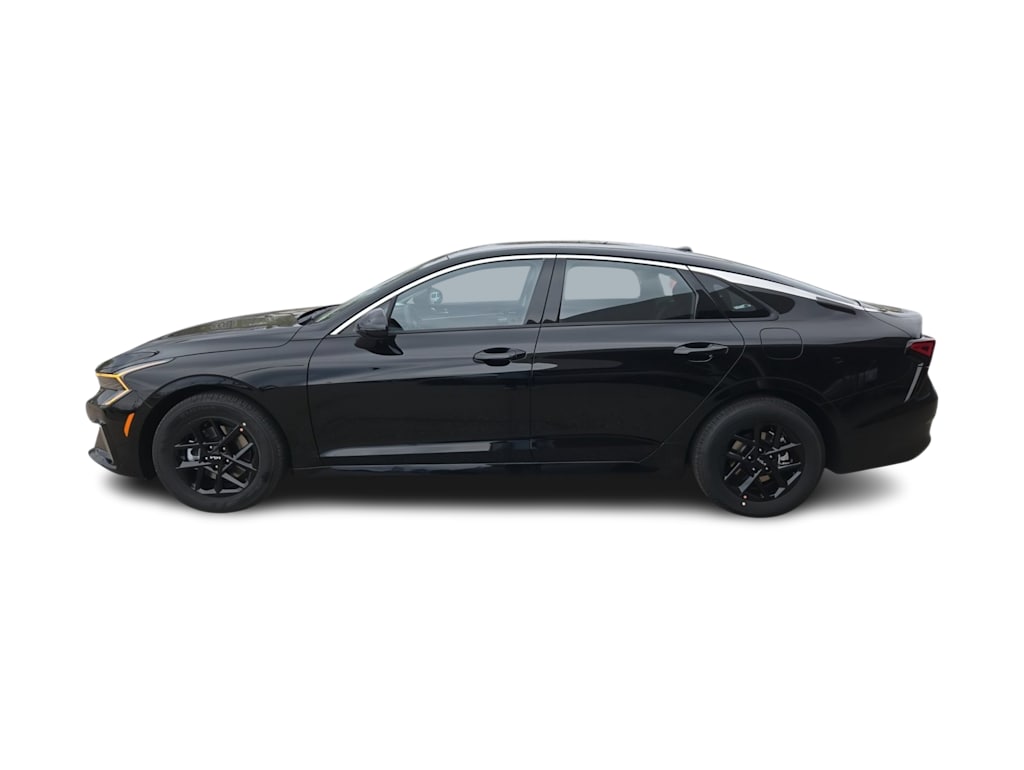 Thumbnail: 2027 Kia K5 - 3