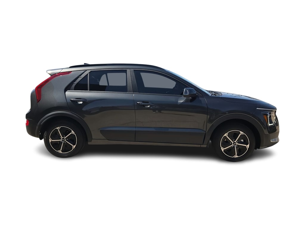 Thumbnail: 2026 Kia Niro - 23