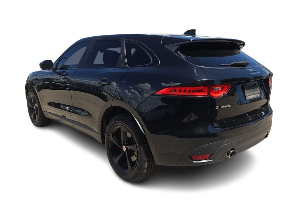 Thumbnail: 2020 Jaguar F-Pace - 4