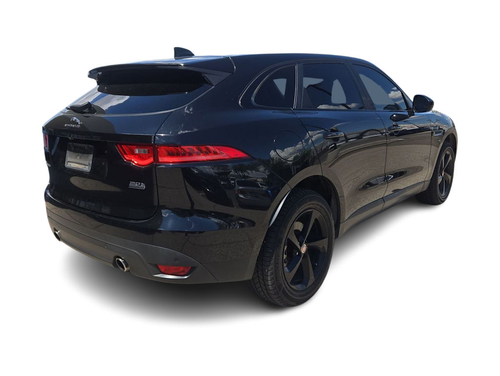 Thumbnail: 2020 Jaguar F-Pace - 22
