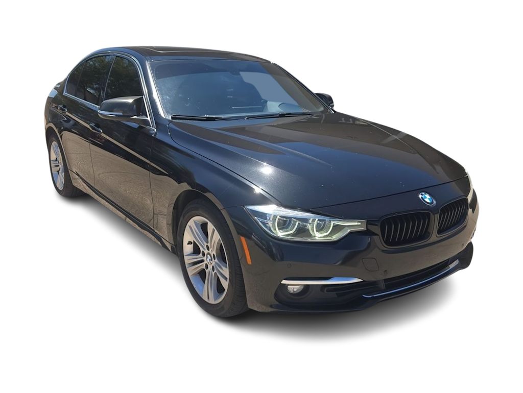 Thumbnail: 2016 BMW 3 Series - 21