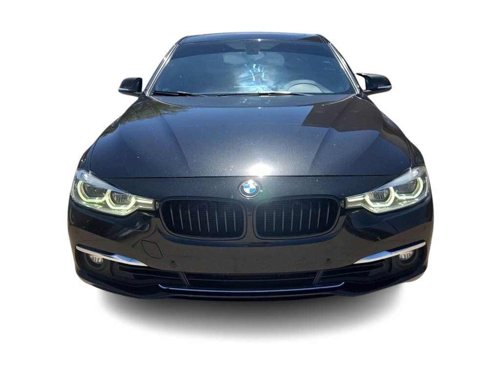 Thumbnail: 2016 BMW 3 Series - 6
