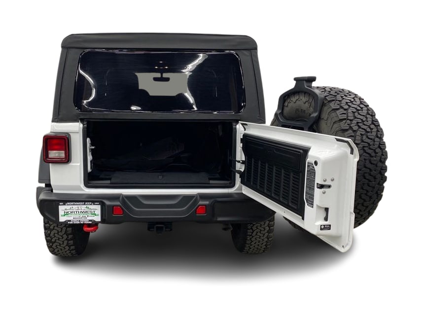 Thumbnail: 2022 Jeep Wrangler - 30