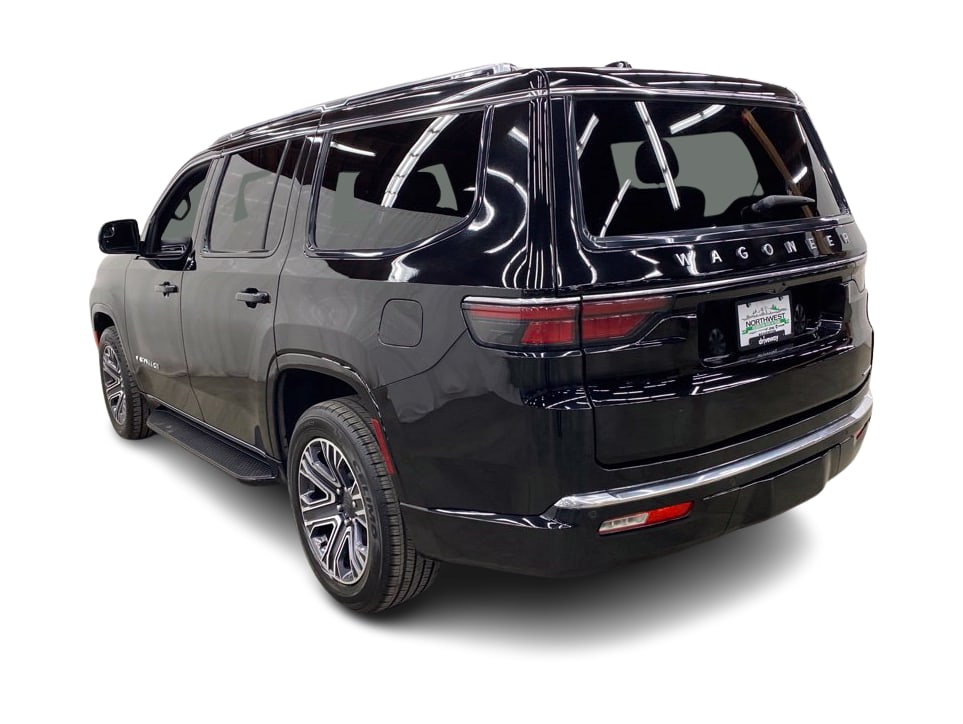 Thumbnail: 2024 Jeep Wagoneer - 4