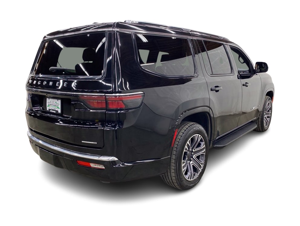 Thumbnail: 2024 Jeep Wagoneer - 18