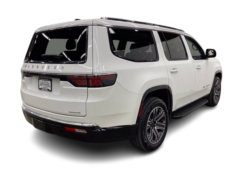 Thumbnail: 2024 Jeep Wagoneer - 18