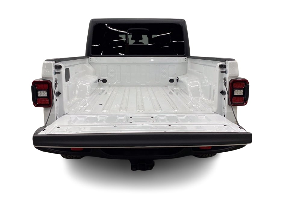 Thumbnail: 2026 Jeep Gladiator - 17