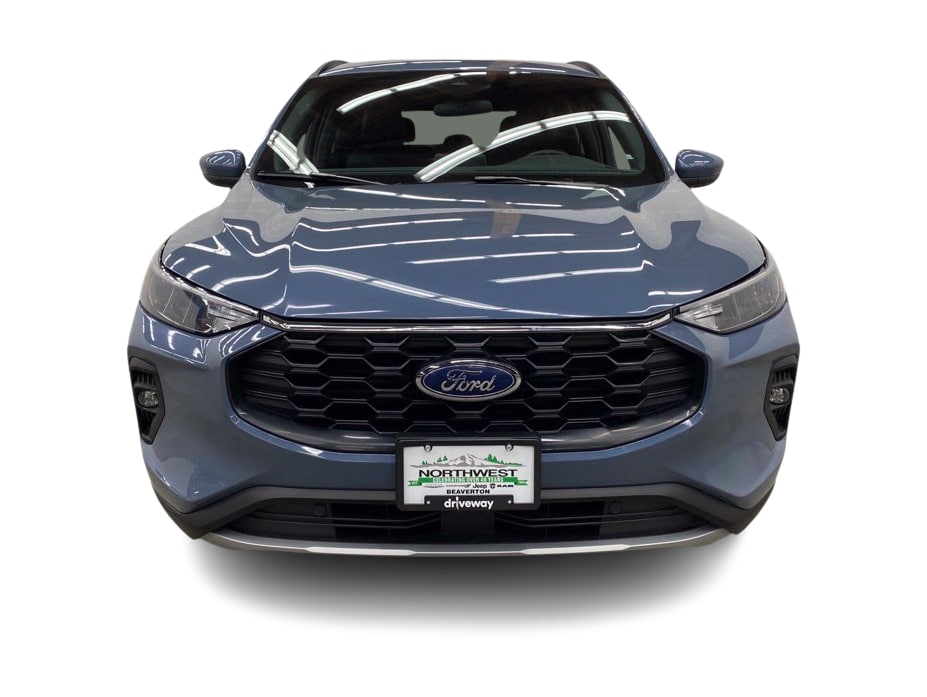 Thumbnail: 2025 Ford Escape - 6