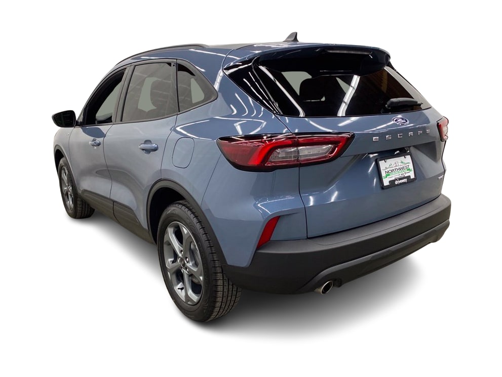 Thumbnail: 2025 Ford Escape - 4