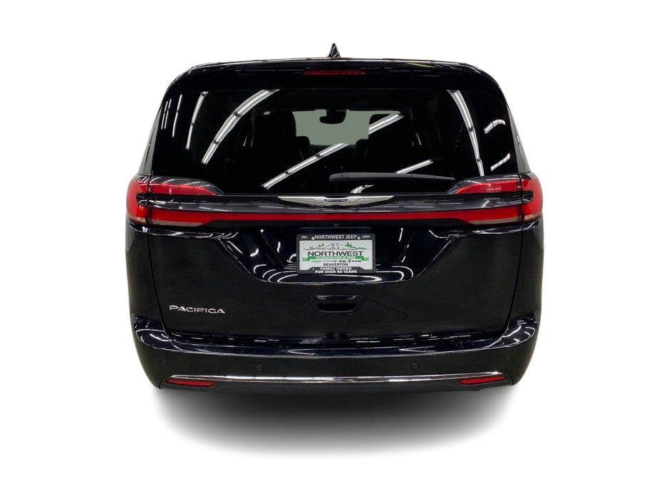 Thumbnail: 2024 Chrysler Pacifica - 5