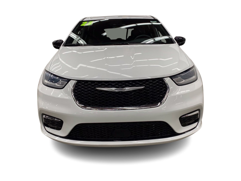 Thumbnail: 2025 Chrysler Pacifica - 6