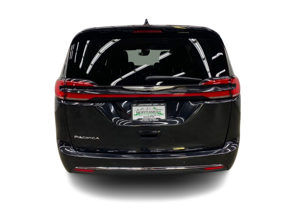 Thumbnail: 2023 Chrysler Pacifica - 5
