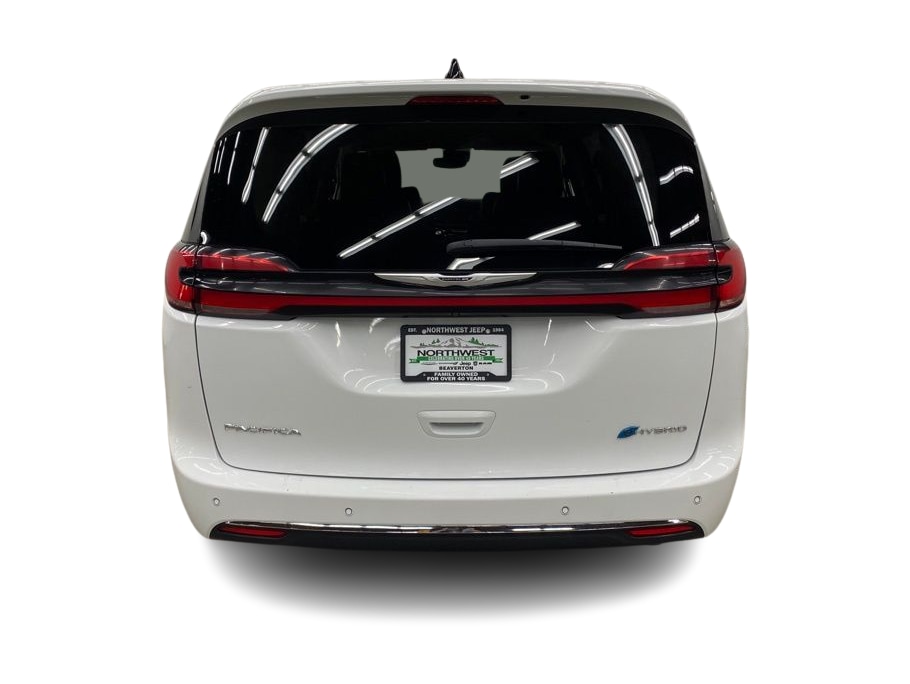 Thumbnail: 2024 Chrysler Pacifica - 5
