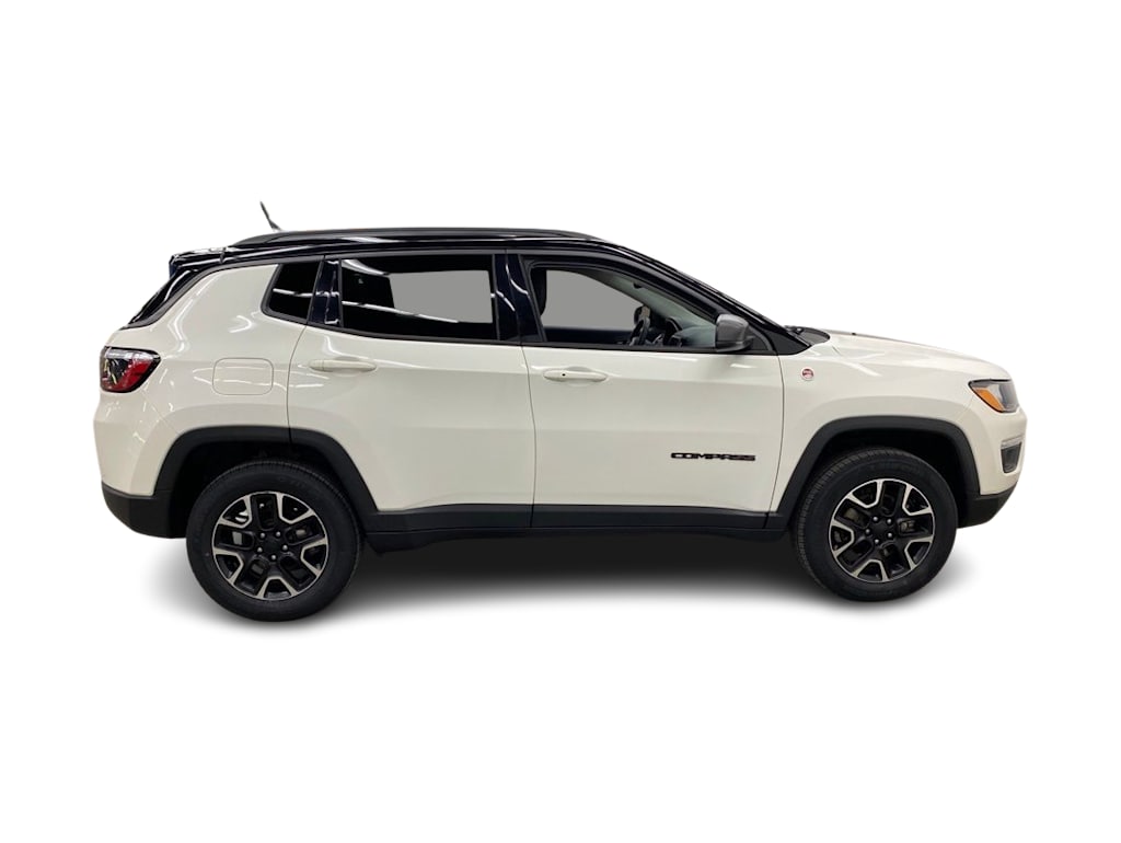 Thumbnail: 2021 Jeep Compass - 22
