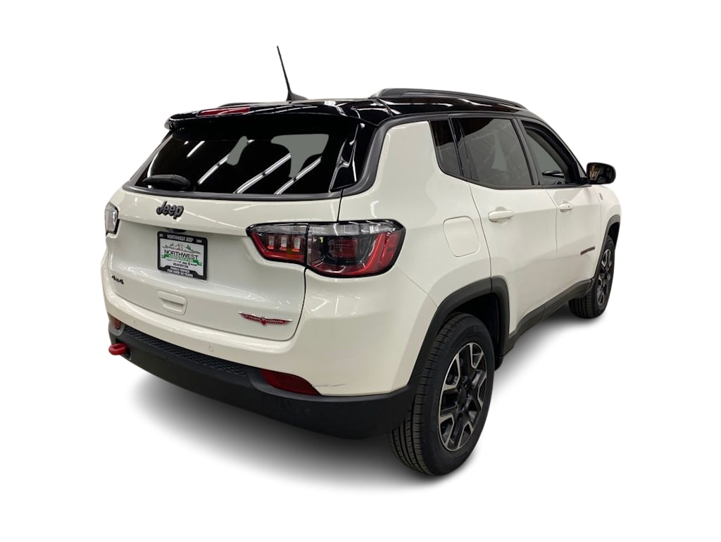 Thumbnail: 2021 Jeep Compass - 21