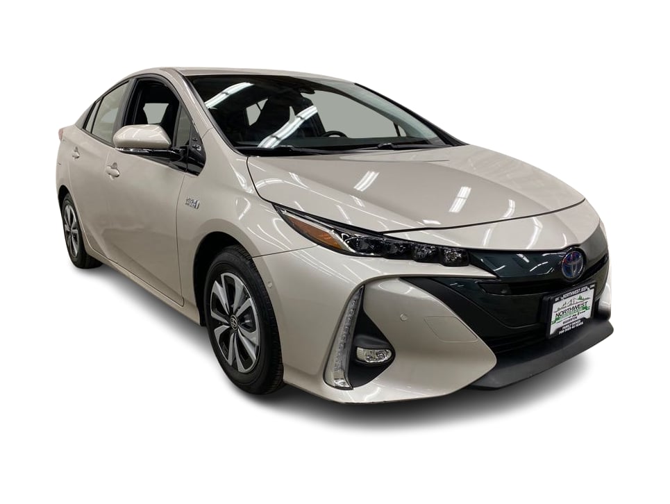 Thumbnail: 2019 Toyota Prius Prime - 20