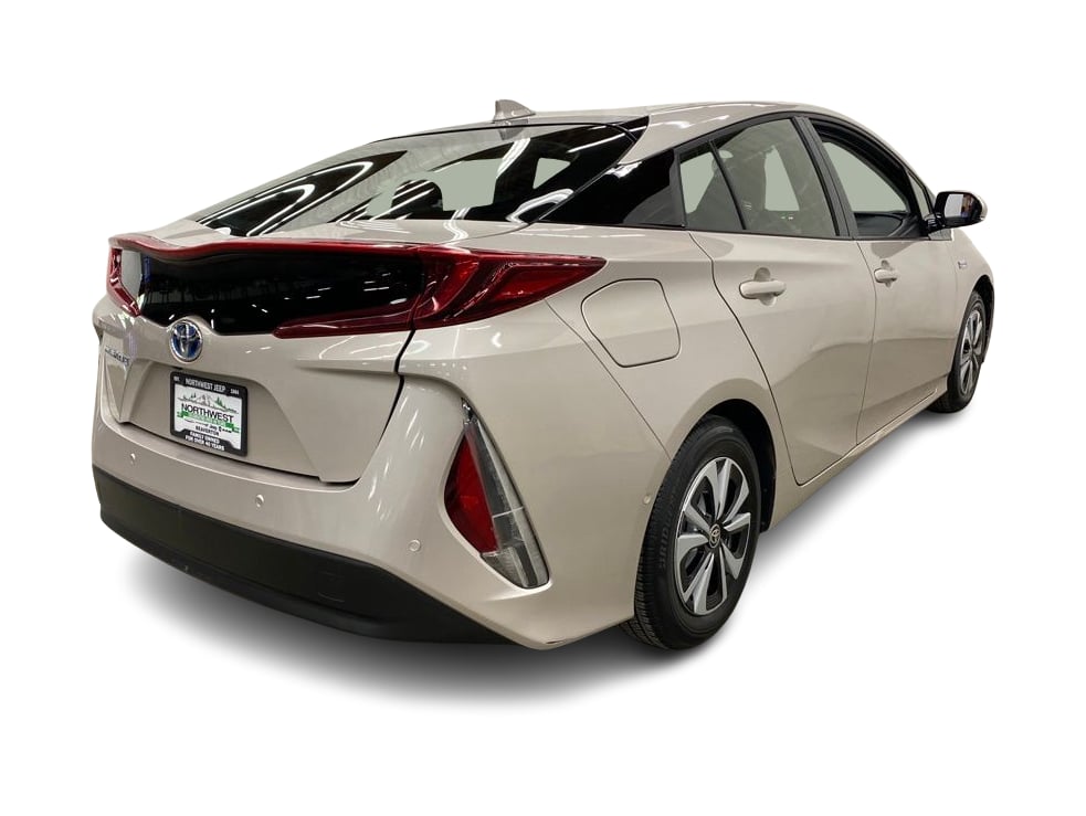 Thumbnail: 2019 Toyota Prius Prime - 18