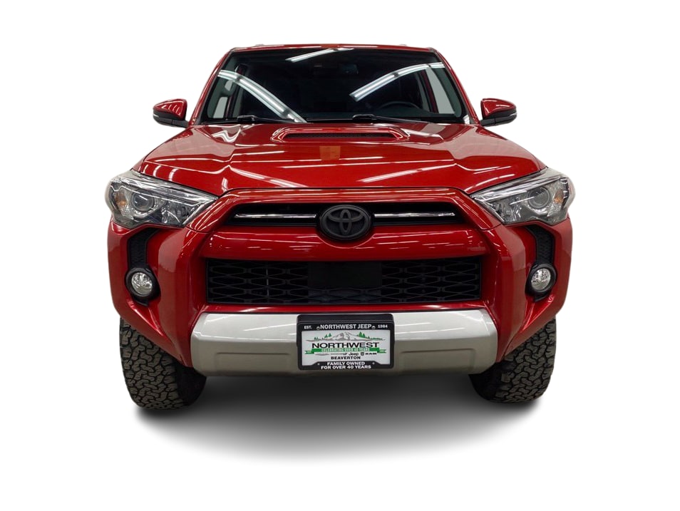 Thumbnail: 2020 Toyota 4Runner - 6
