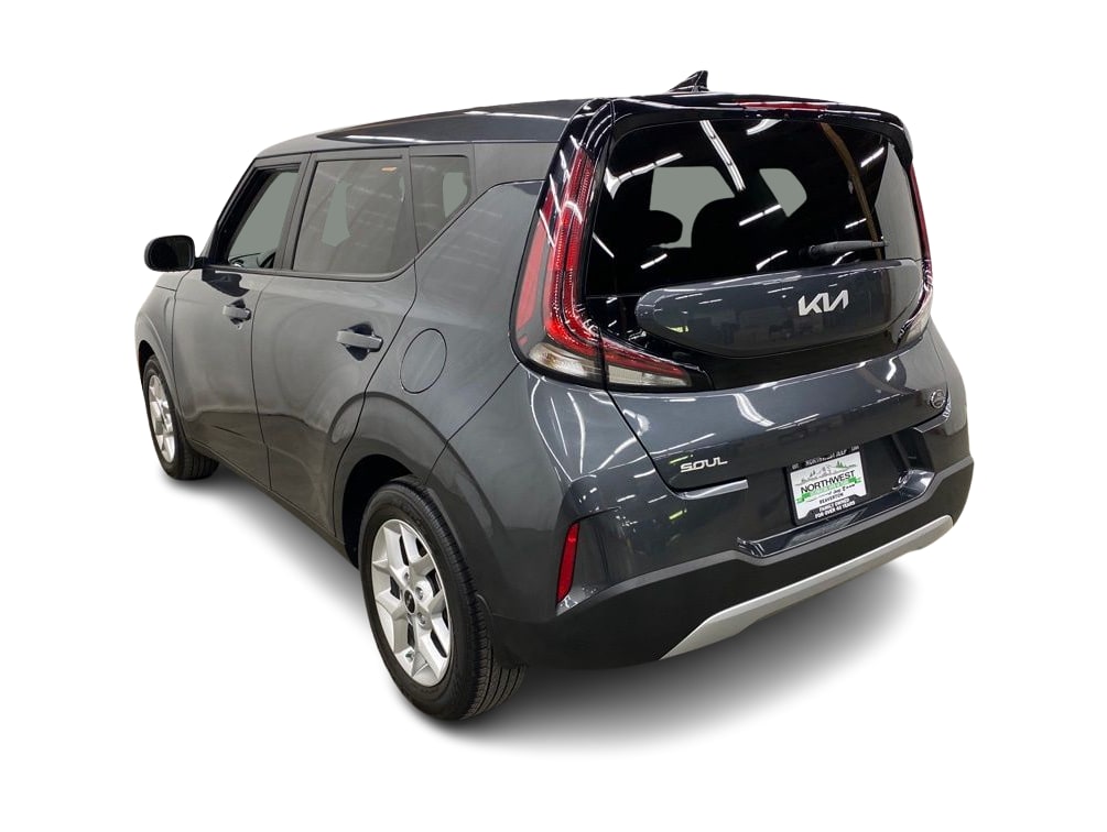 Thumbnail: 2023 Kia Soul - 4
