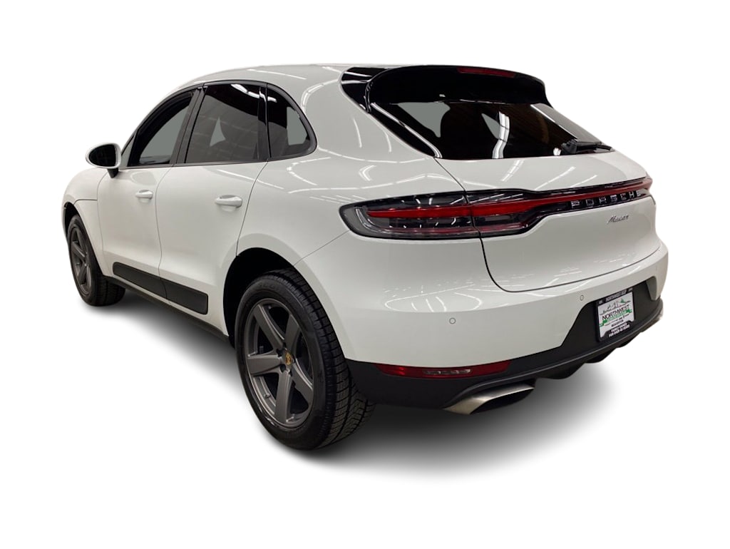 Thumbnail: 2021 Porsche Macan - 4