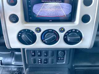 2014 Toyota FJ Cruiser Base - Photo 4