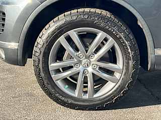 2016 Volkswagen Touareg Sport - Photo 14