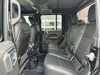 2026 Jeep Gladiator Rubicon - Photo 18