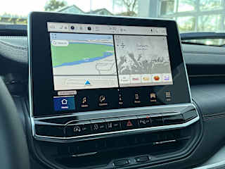 2026 Jeep Compass Trailhawk - Photo 13