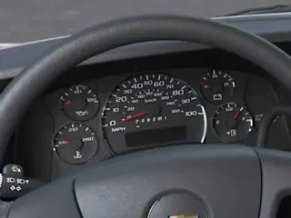 2025 Chevrolet Express Passenger LT - Photo 16