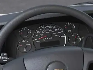 2025 Chevrolet Express Passenger LT - Photo 16