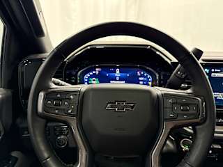 2025 Chevrolet Silverado 2500HD ZR2 - Photo 13