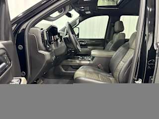 2025 Chevrolet Silverado 2500HD ZR2 - Photo 14