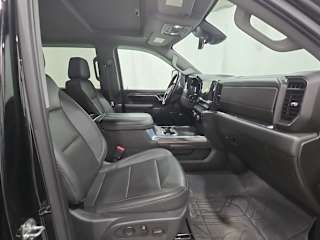 2024 Chevrolet Silverado 3500HD LTZ - Photo 14