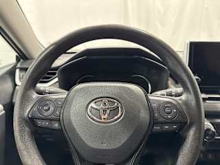 2023 Toyota RAV4 XLE - Photo 8