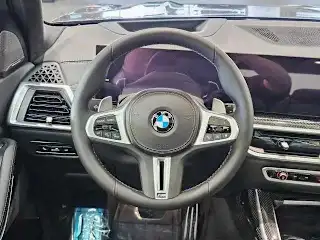 2026 BMW X7 M60i - Photo 19
