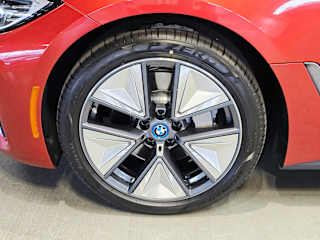 2023 BMW i4 35 - Photo 14