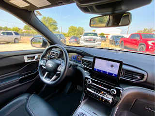 2022 Ford Explorer ST - Photo 15