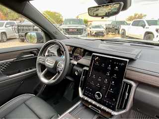 2027 GMC Acadia Denali - Photo 15