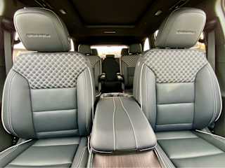 2027 GMC Acadia Denali - Photo 40