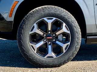 2026 GMC Yukon XL AT4 Ultimate - Photo 31