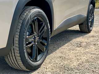 2026 Chevrolet Trax Activ - Photo 33