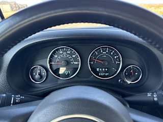 2018 Jeep Wrangler JK Sport S - Photo 19