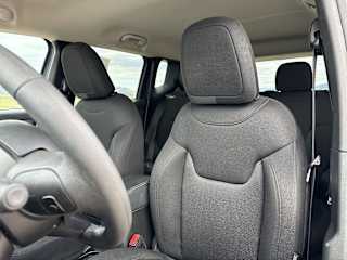 2023 Jeep Renegade Latitude - Photo 31