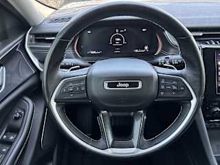 2022 Jeep Grand Cherokee L Laredo - Photo 8