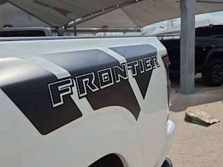 2025 Nissan Frontier SV - Photo 3