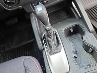 2025 Nissan Frontier SV - Photo 21