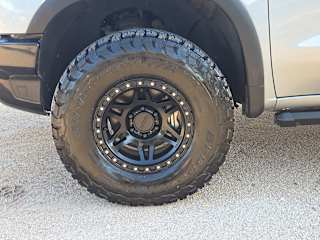 2023 Chevrolet Silverado 1500 ZR2 - Photo 14