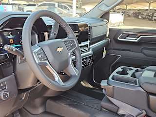 2026 Chevrolet Silverado 1500 LT - Photo 8