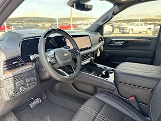 2026 Chevrolet Suburban High Country - Photo 8