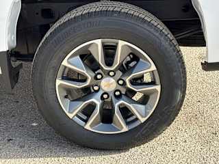 2026 Chevrolet Silverado 1500 LT - Photo 14